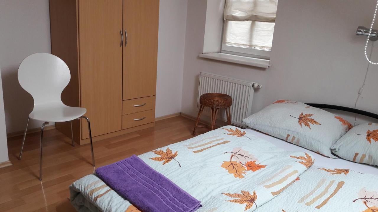 Ubytovaci Zarizeni Lovosice Zewnętrze zdjęcie